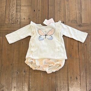 Grayson mini butterfly sweatshirt and bloomer set NWT